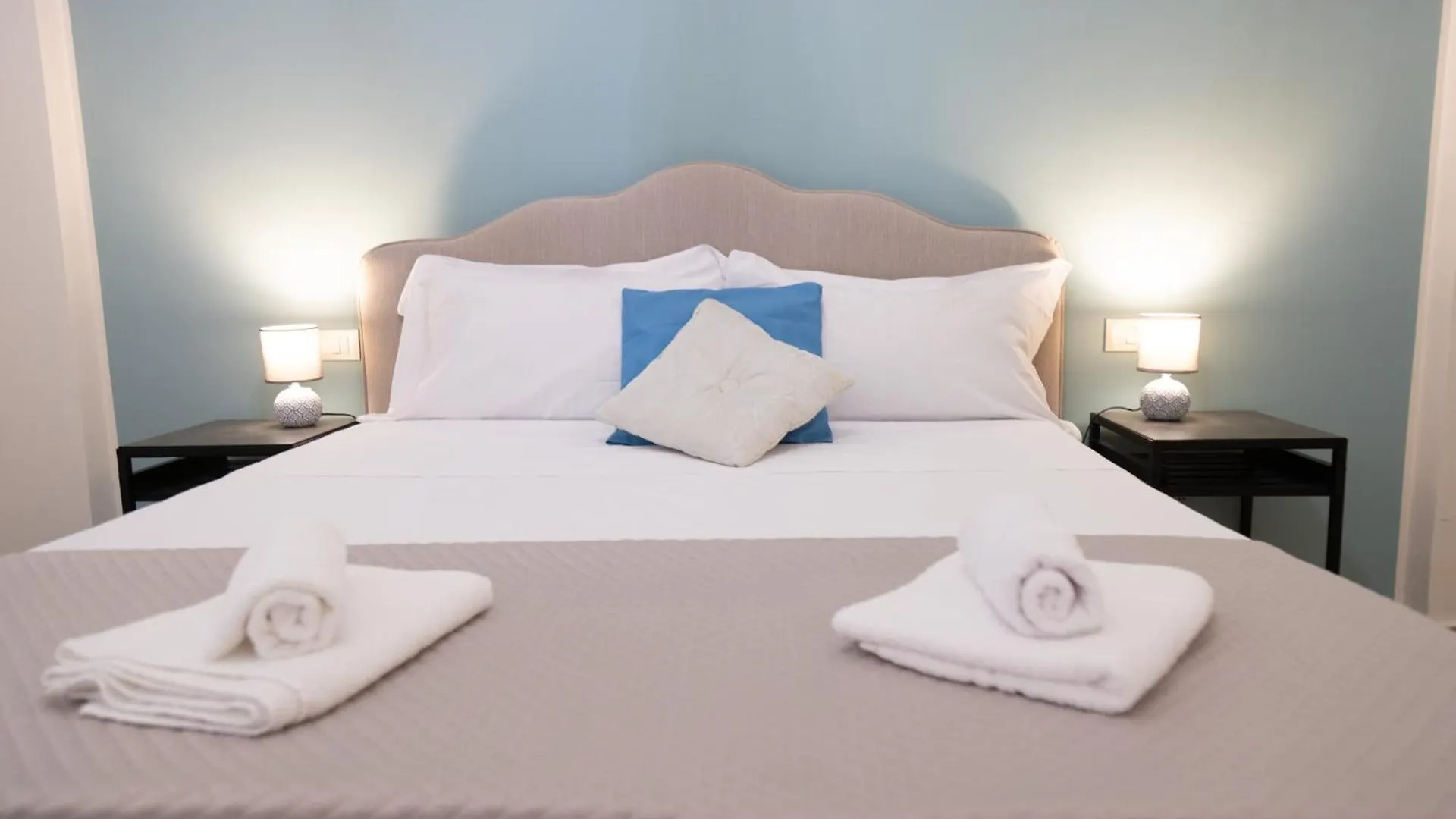 Il Dantes Hotel Palermo 0*,